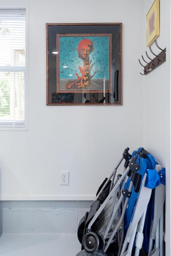 Folly Vacation Laid Back Casual Beach Bungalow 209-B Folly Beach Exteriör bild